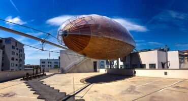 Dox Museum Prague Gulliver Airship
