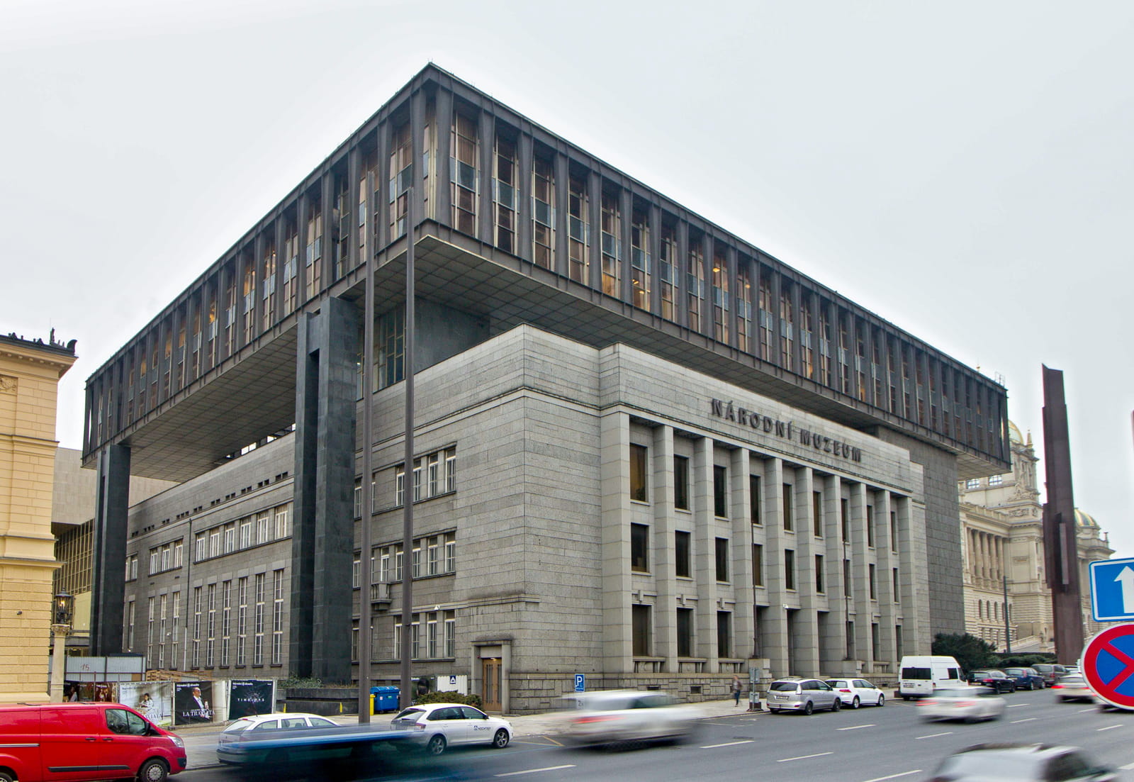 National Museum Federal Asembly Freeway