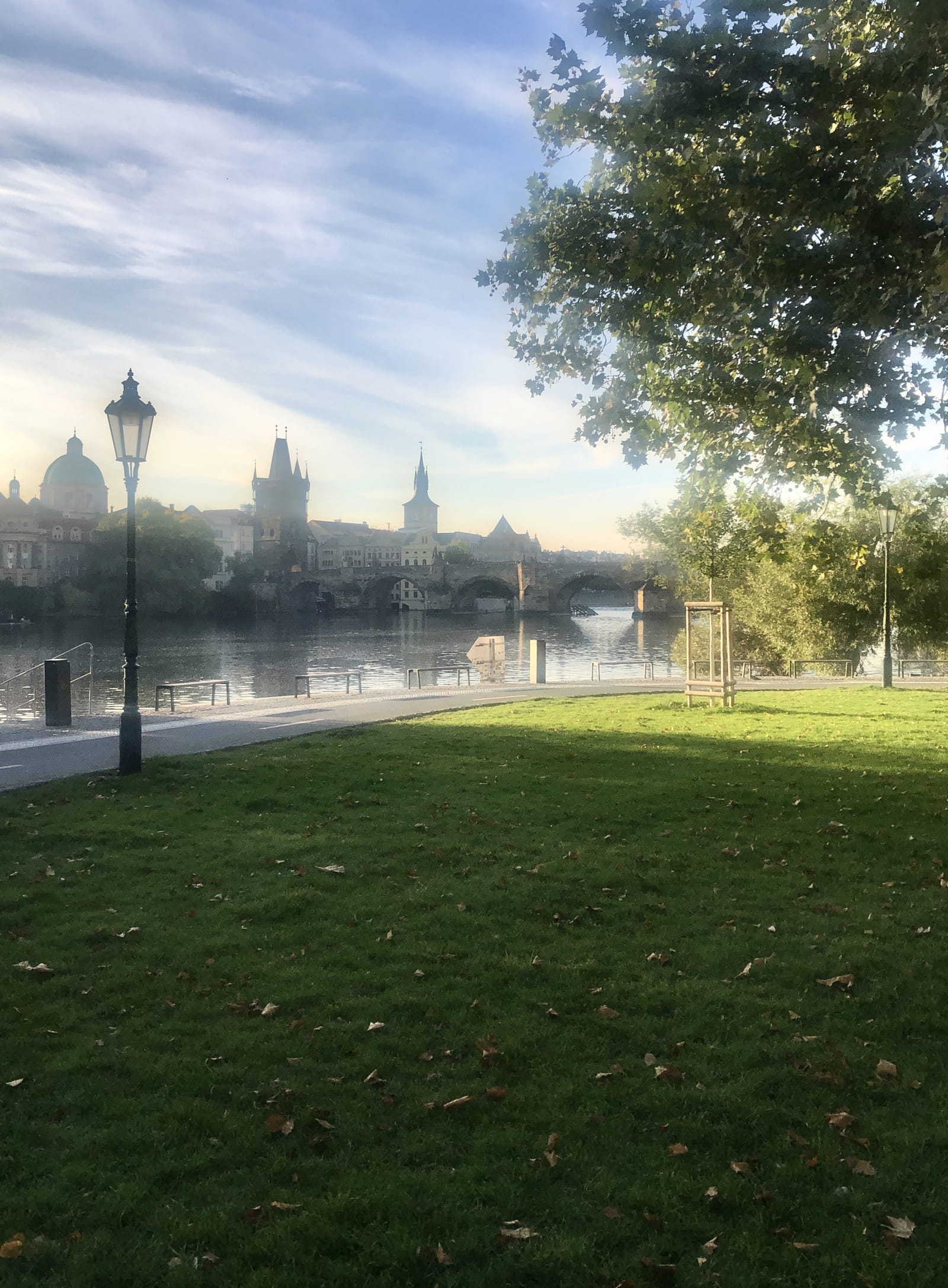 Park Cihelna Charles Bridge